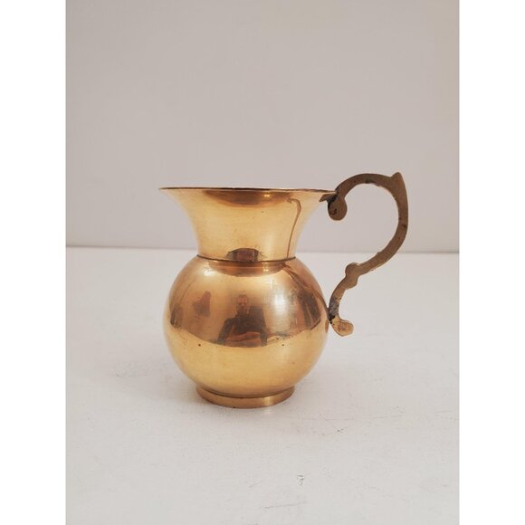vintage brass vase - vintage brass vase - brass vase with handle - vintage brass - Picture 1 of 10